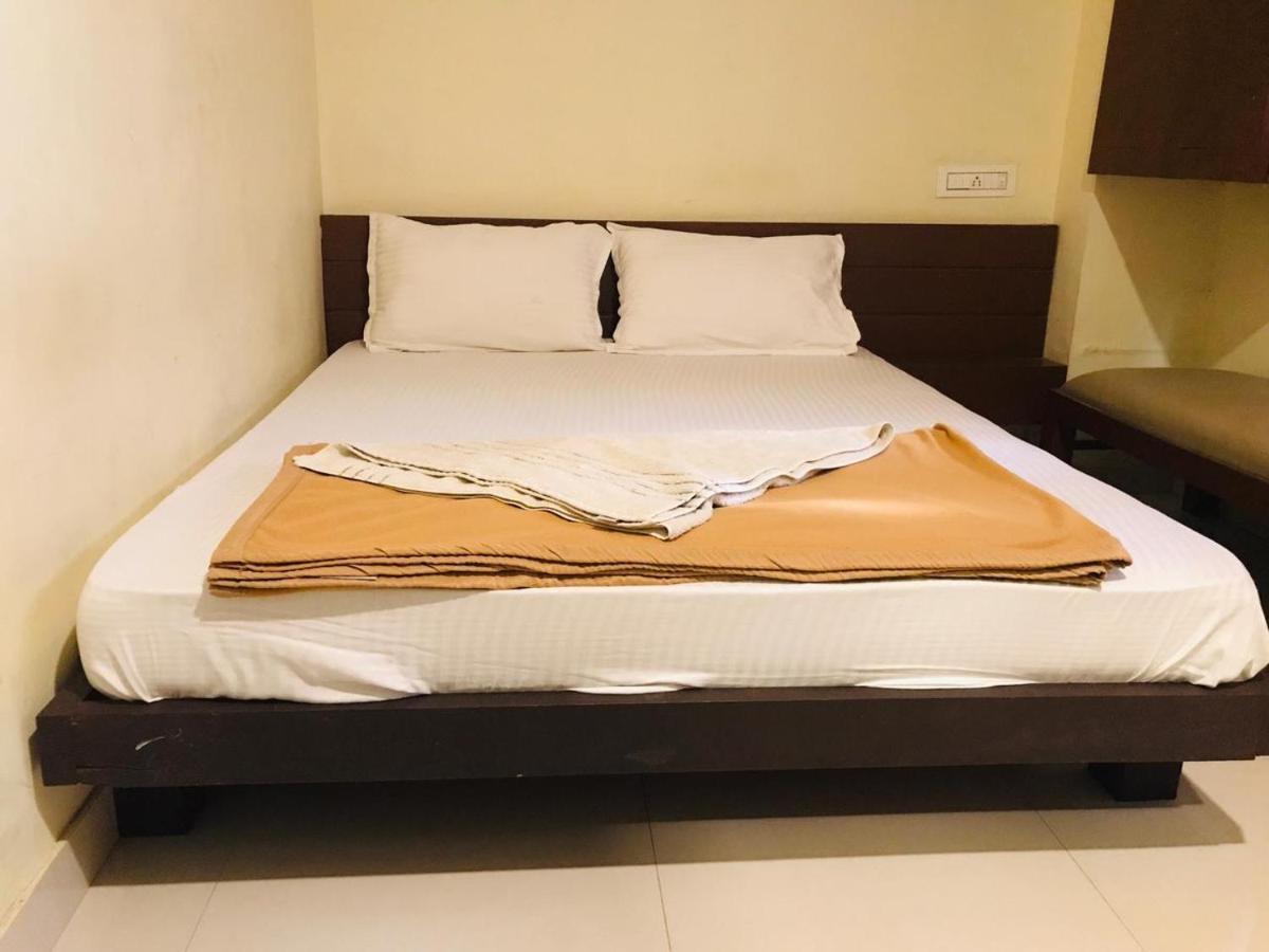 Staymaker Bright Palace Residency Шимога Экстерьер фото