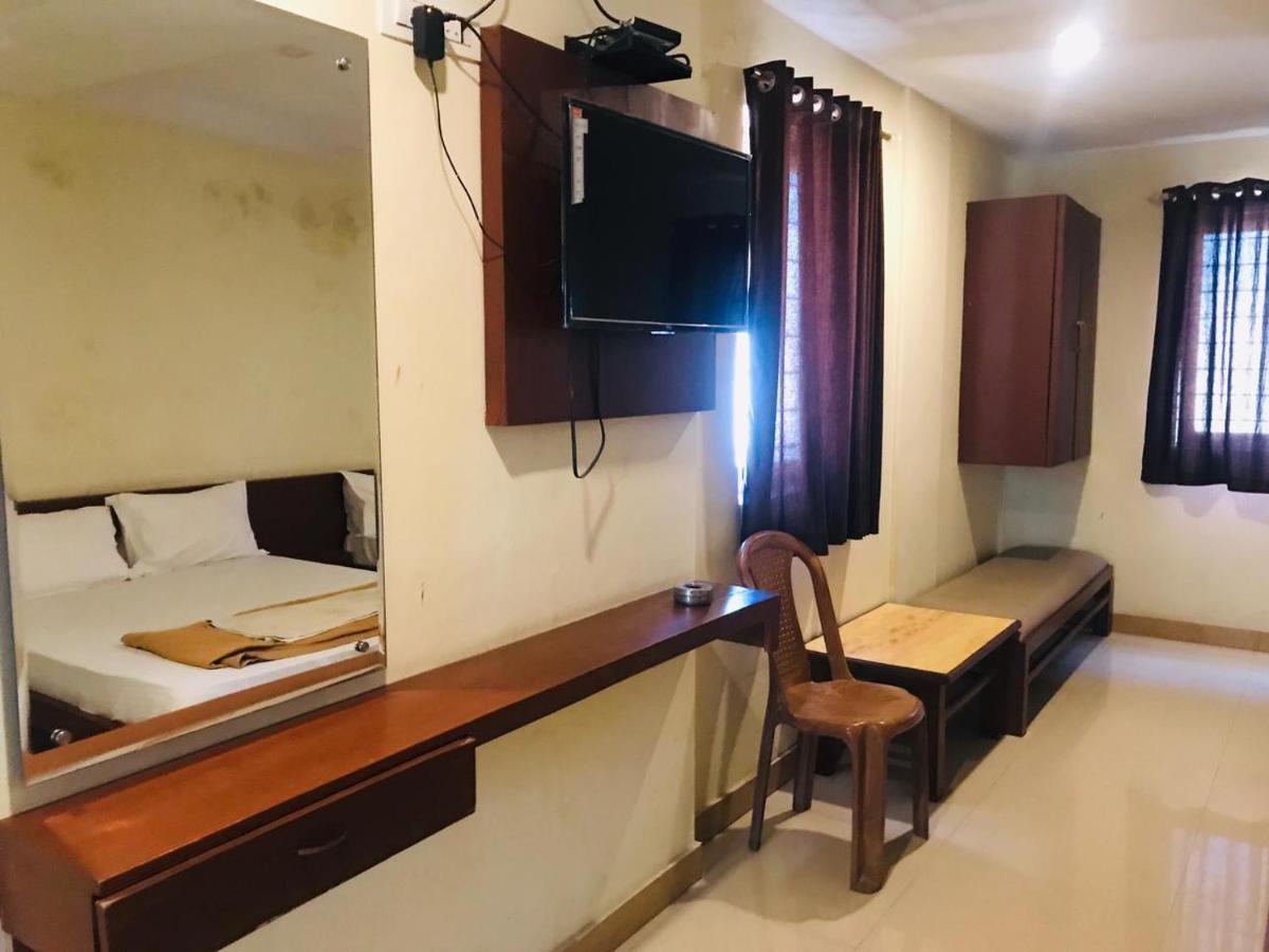 Staymaker Bright Palace Residency Шимога Экстерьер фото