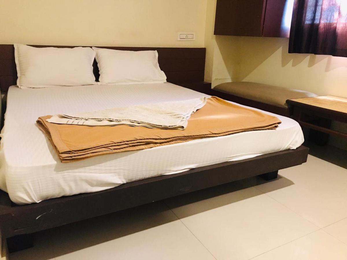 Staymaker Bright Palace Residency Шимога Экстерьер фото