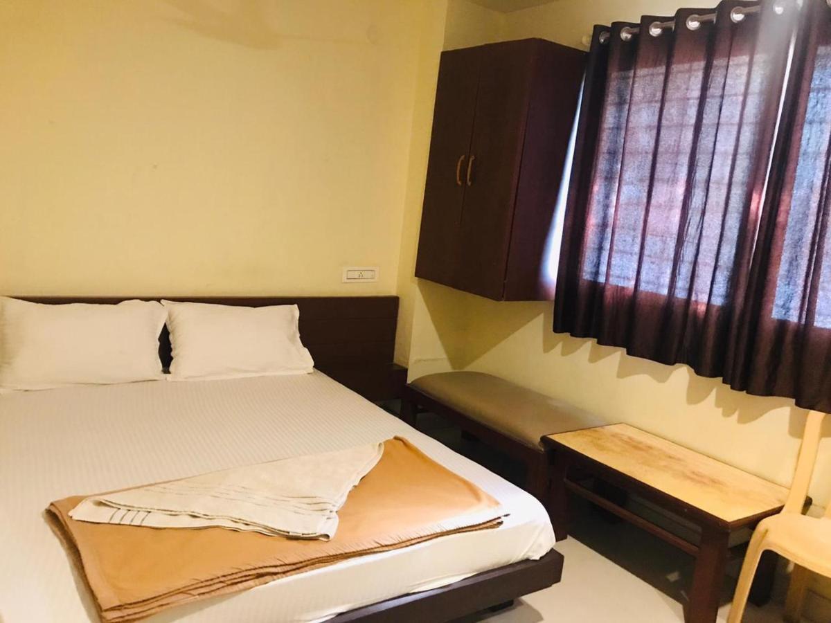 Staymaker Bright Palace Residency Шимога Экстерьер фото
